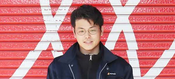営業課長 渡辺　信吾